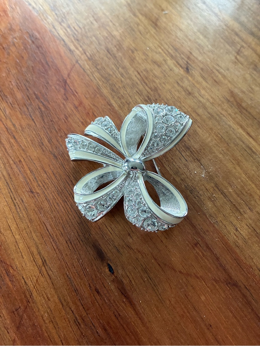 Nolan Miller Shining Spirit Bow Brooch Pin Vintage Silver Tone Rhinestones - Picture 9 of 12